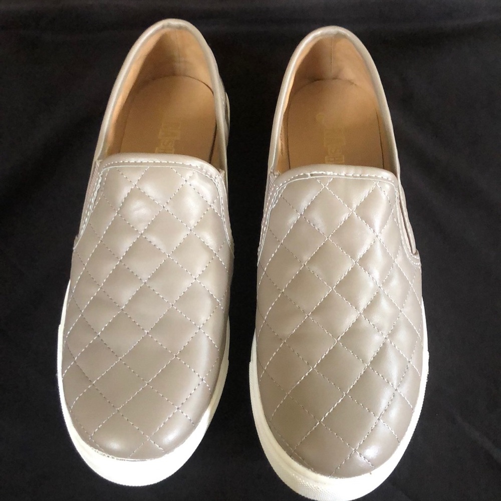 Brash from Payless Tan slip on size 10